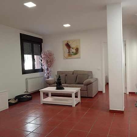 Peregrinos Apartamentos La Piedra La Comodidad Del Hogar Nájera Esterno foto