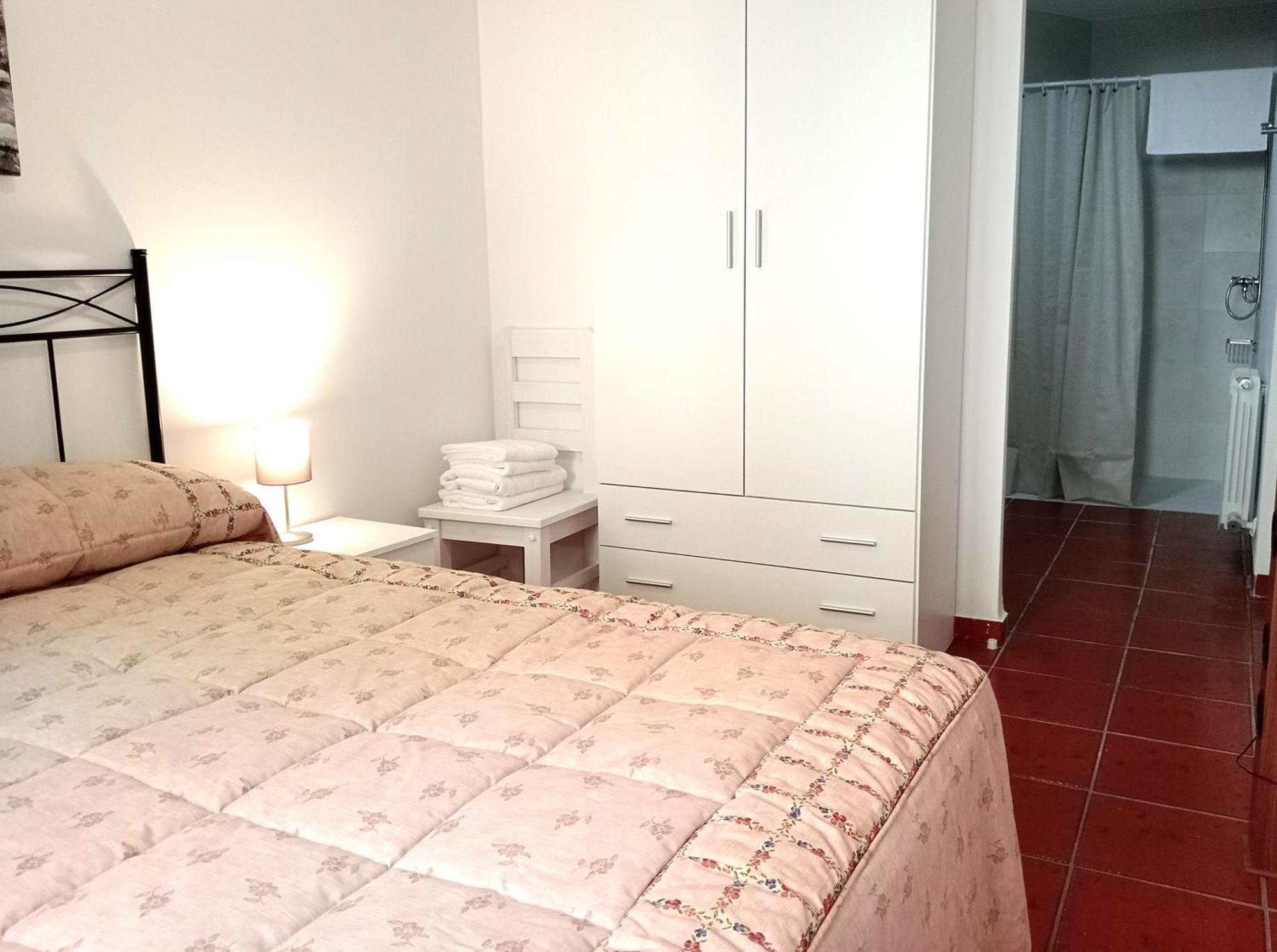 Peregrinos Apartamentos La Piedra La Comodidad Del Hogar Nájera Esterno foto